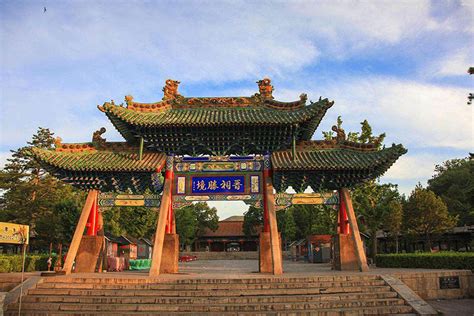 Le Temple de Jinci ! Une Oase Spirituelle Millénaire à Taiyuan!